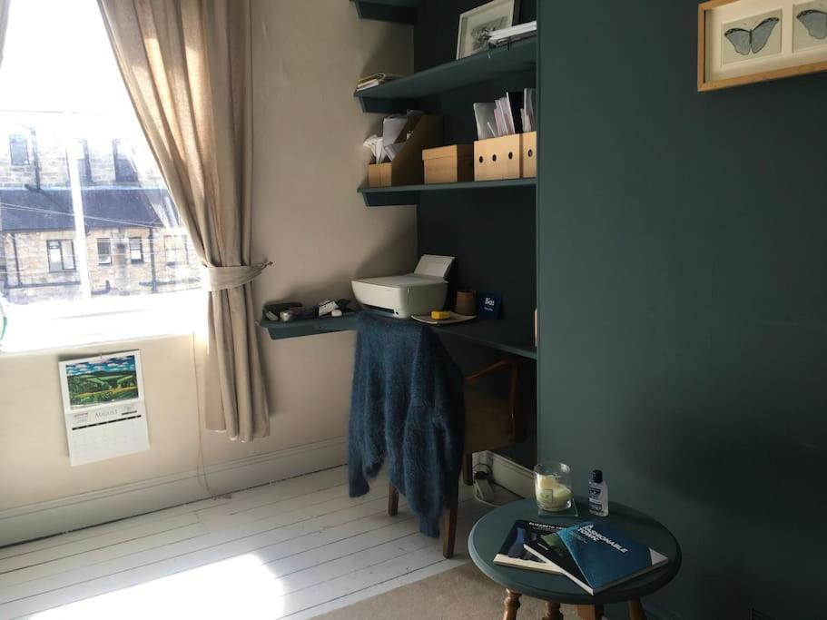 Stylish Two Large Double Bedroom House In Central Harrogate With On Street Parking Екстер'єр фото